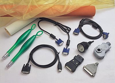 AC/DC電線插頭注塑機(jī)成型樣